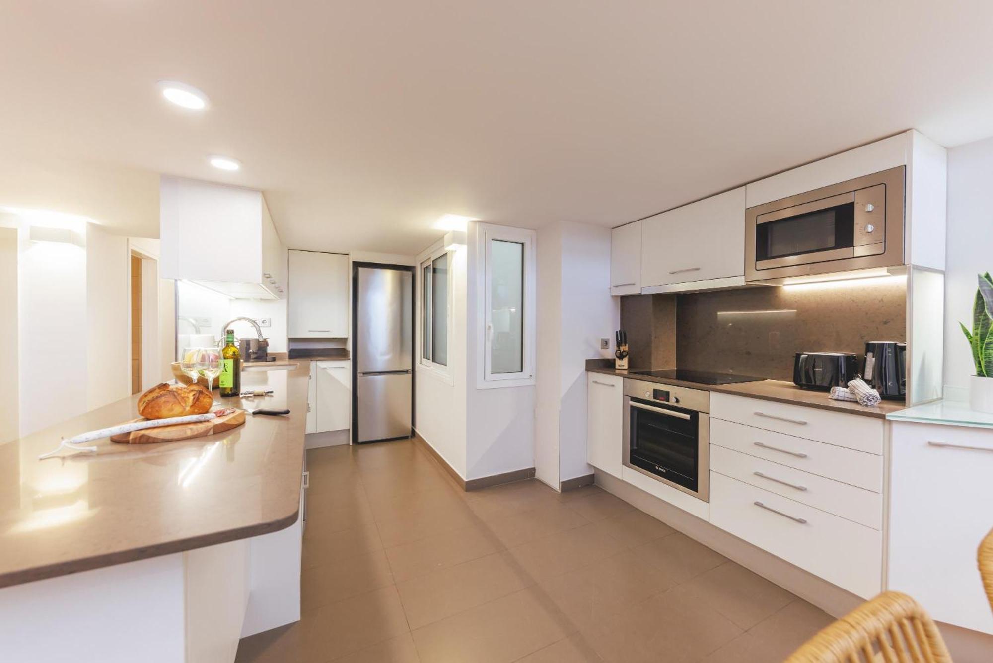 Bravissimo Hortes, 3-Bedroom Centre Apartment Girona Exterior photo